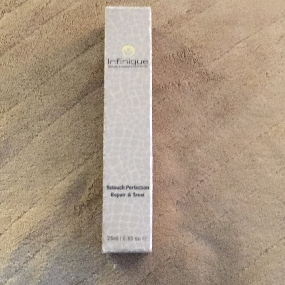 NIB  INFINIQUE RETOUCH,PERFECTION,REPAIR & TREAT